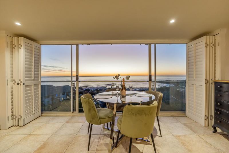 To Let 2 Bedroom Property for Rent in Camps Bay Western Cape